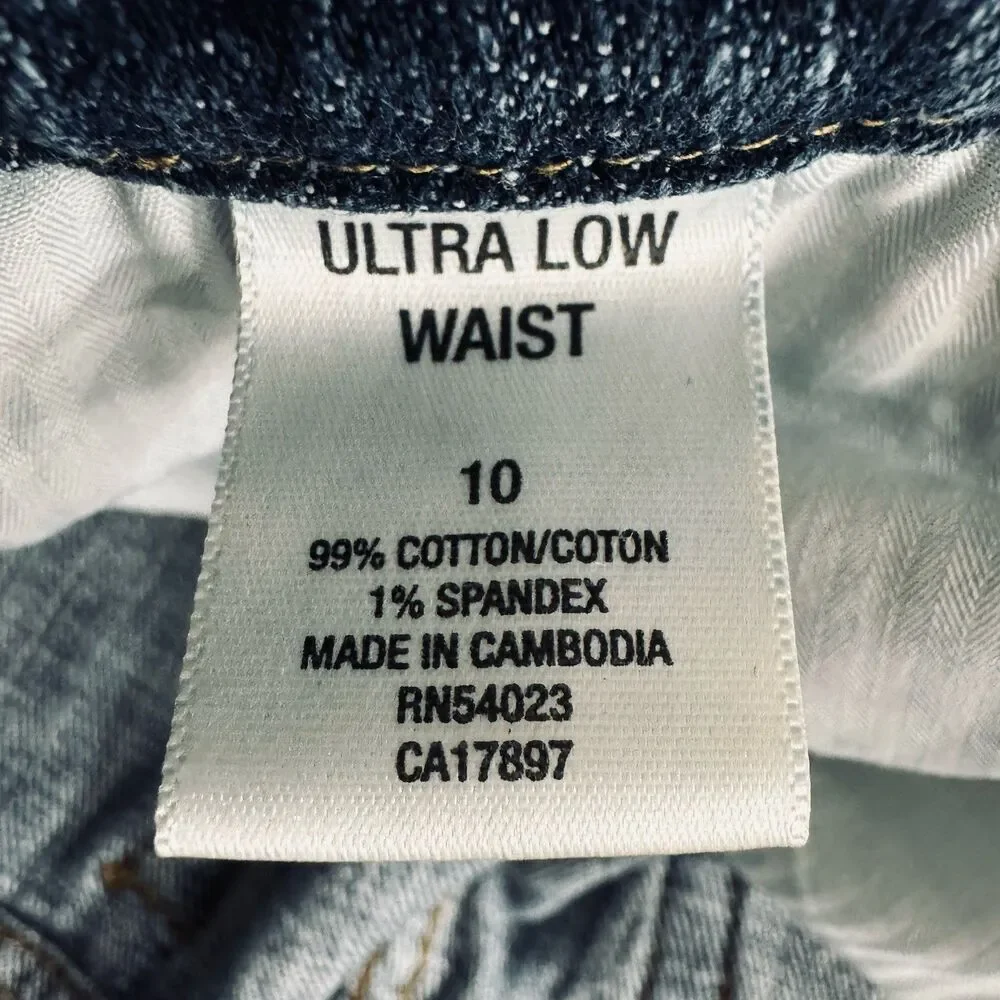 Y2K Old Navy Ultra Low Waist Bermuda Shorts 10 (W33) Blue Denim Casual Womens